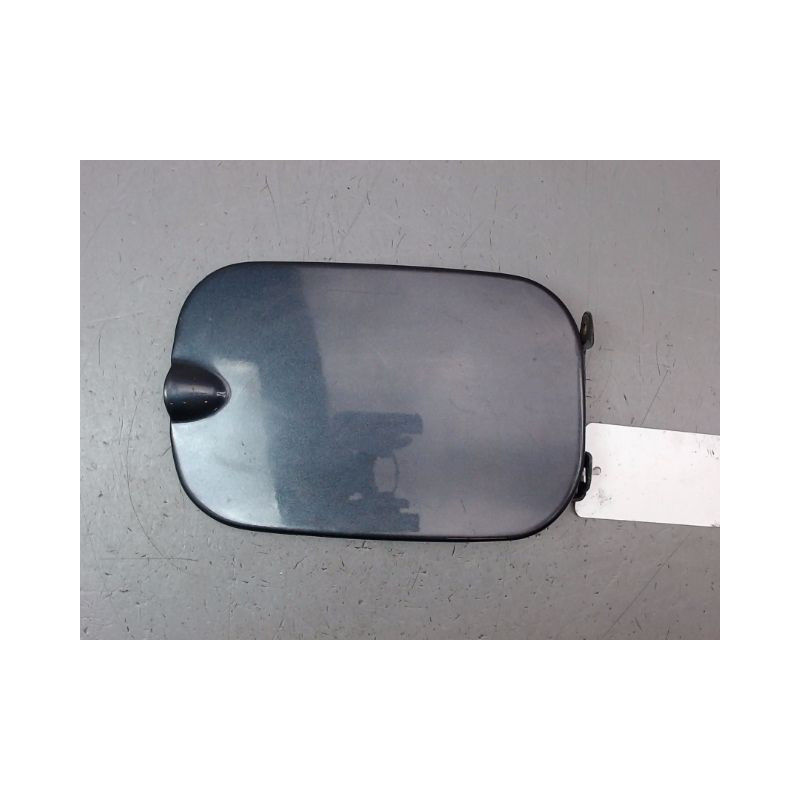VOLET DE TRAPPE CARBURANT DACIA SANDERO I 2008-2012