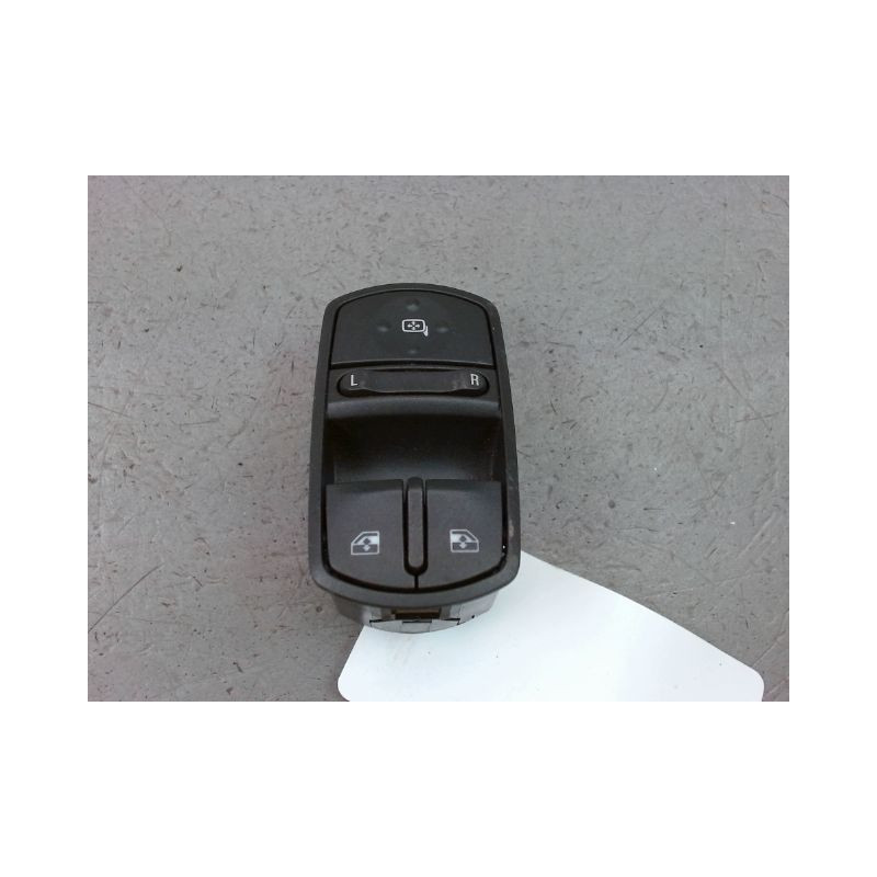 COMMANDE LEVE-GLACE PORTE AVG OPEL CORSA IV Phase 2 (D) 2011-2015
