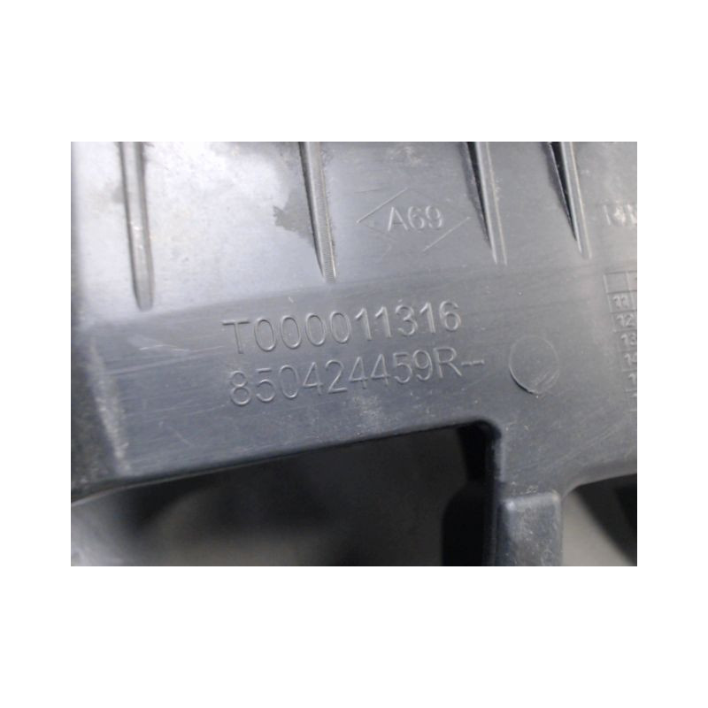 SUPPORT CENTRAL PARE-CHOC ARRIERE  RENAULT CLIO