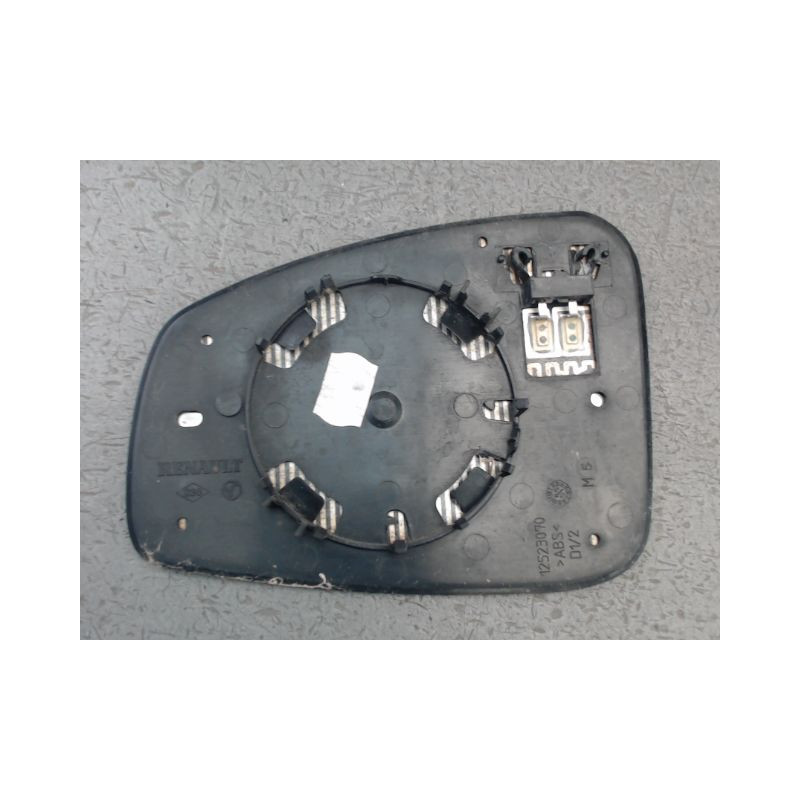 GLACE RETROVISEUR EXT D RENAULT MEGANE
