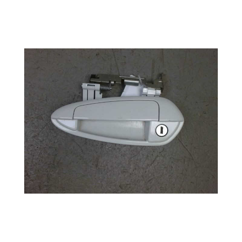 POIGNEE EXTERIEURE PORTE AVANT GAUCHE FIAT PUNTO