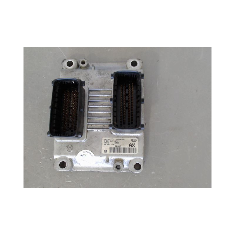 CALCULATEUR MOTEUR OPEL CORSA