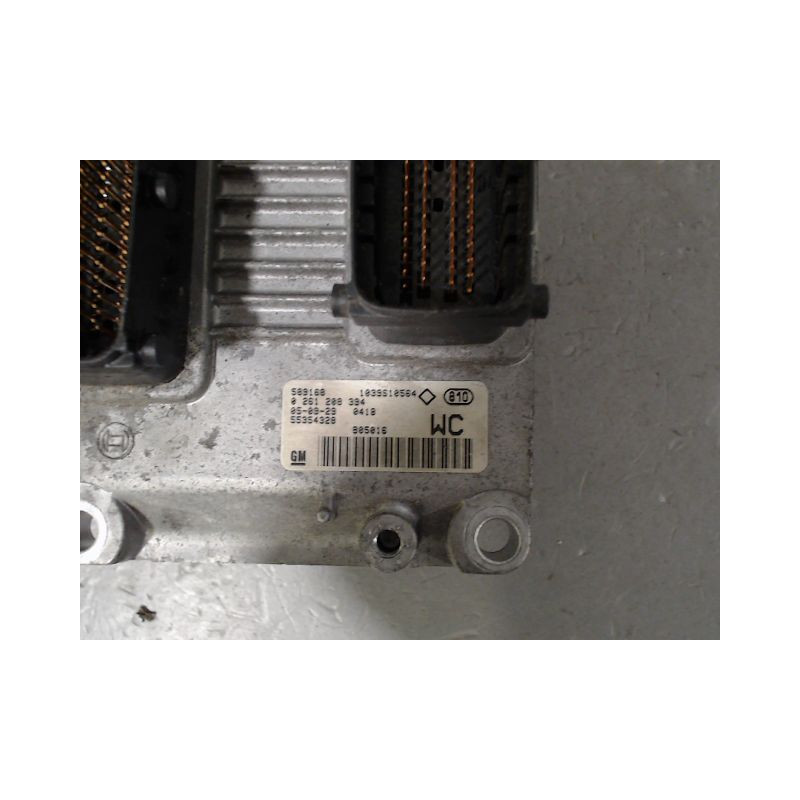 CALCULATEUR MOTEUR OPEL CORSA