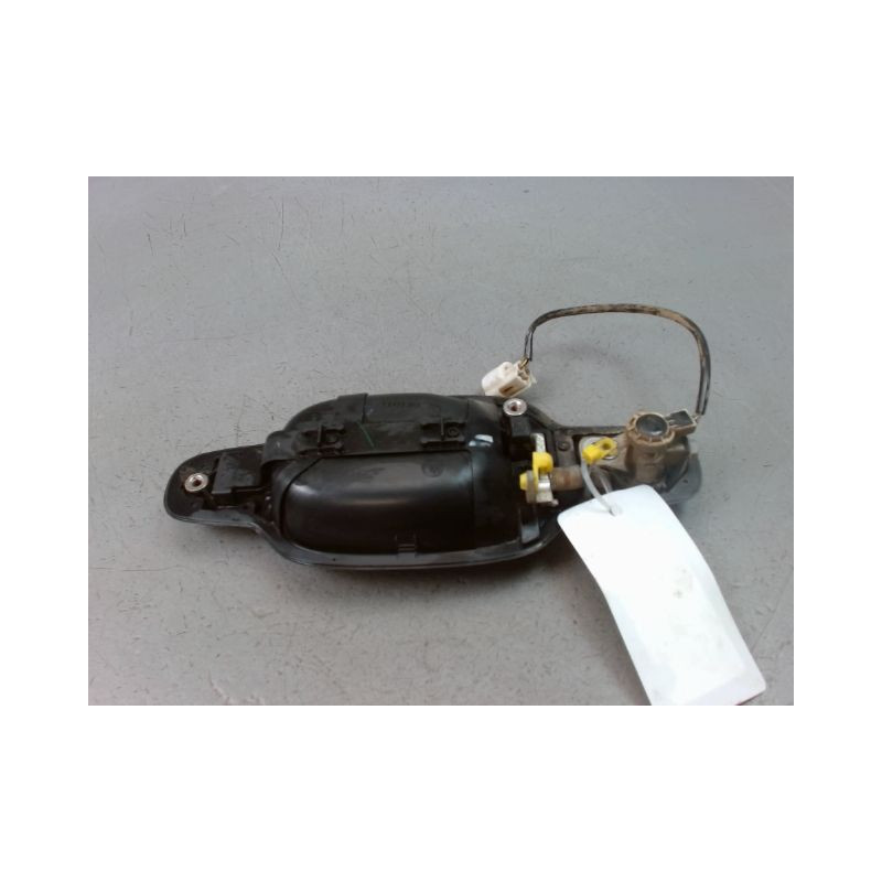 POIGNEE EXTERIEURE PORTE AVANT GAUCHE ISUZU D-MAX