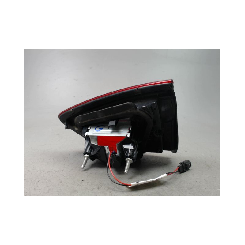 FEU ARRIERE INTERIEUR GAUCHE RENAULT CLIO BREAK IV Phase 1 2012-...