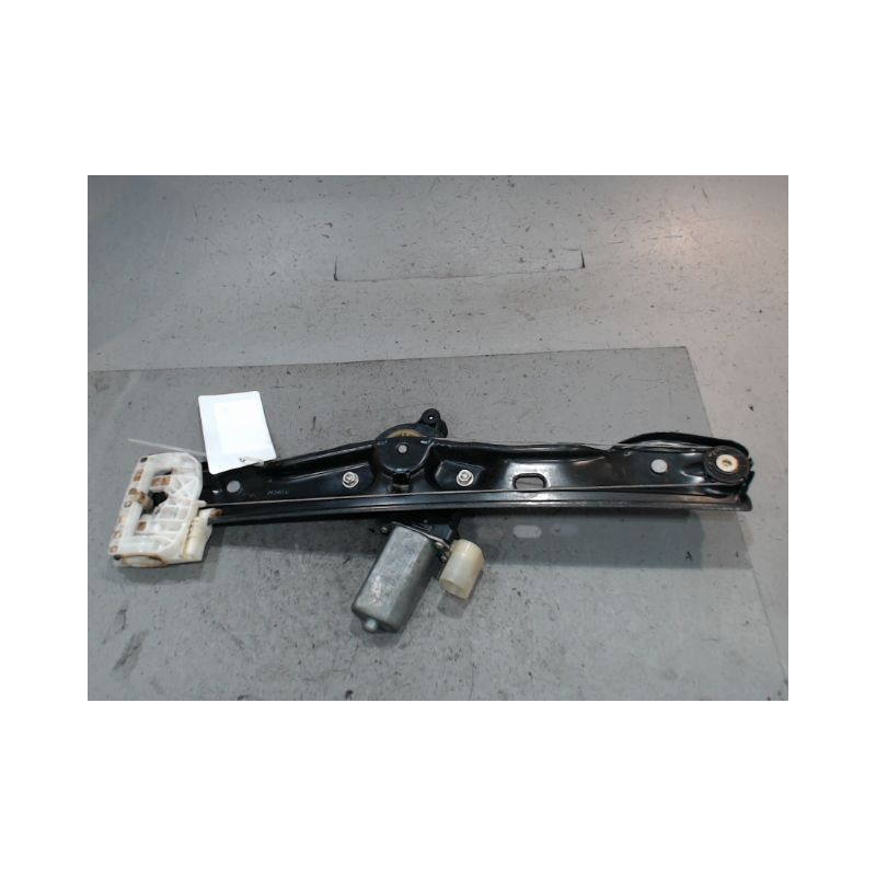MECANISME+MOTEUR LEVE-GLACE ARRIERE DROIT B.M.W. SERIE 1