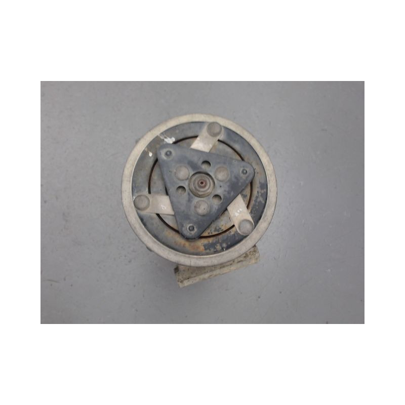 COMPRESSEUR AIR CONDITIONNE PEUGEOT 206