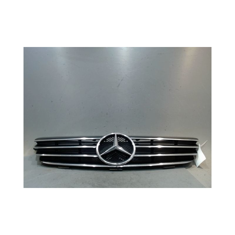 CALANDRE MERCEDES CLK