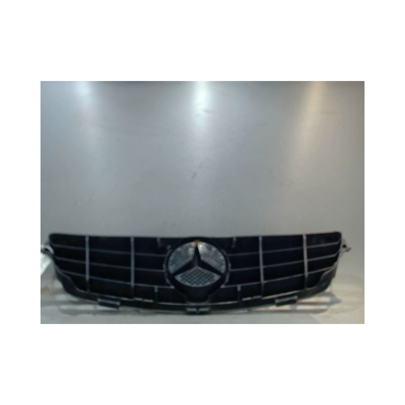 CALANDRE MERCEDES CLK
