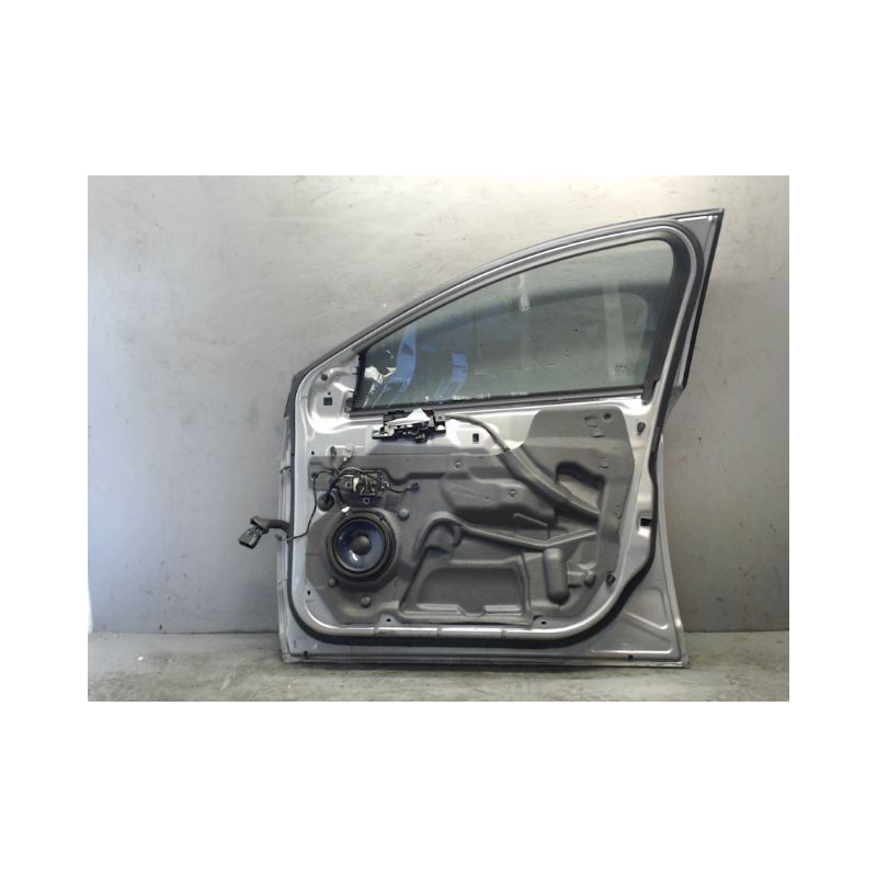 PORTE AVANT DROIT FORD MONDEO