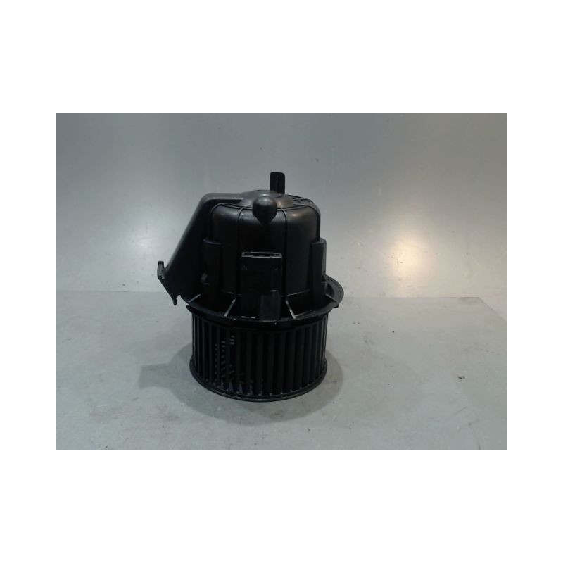 MOTEUR VENTILATEUR CHAUFFAGE CITROEN C4 CACTUS