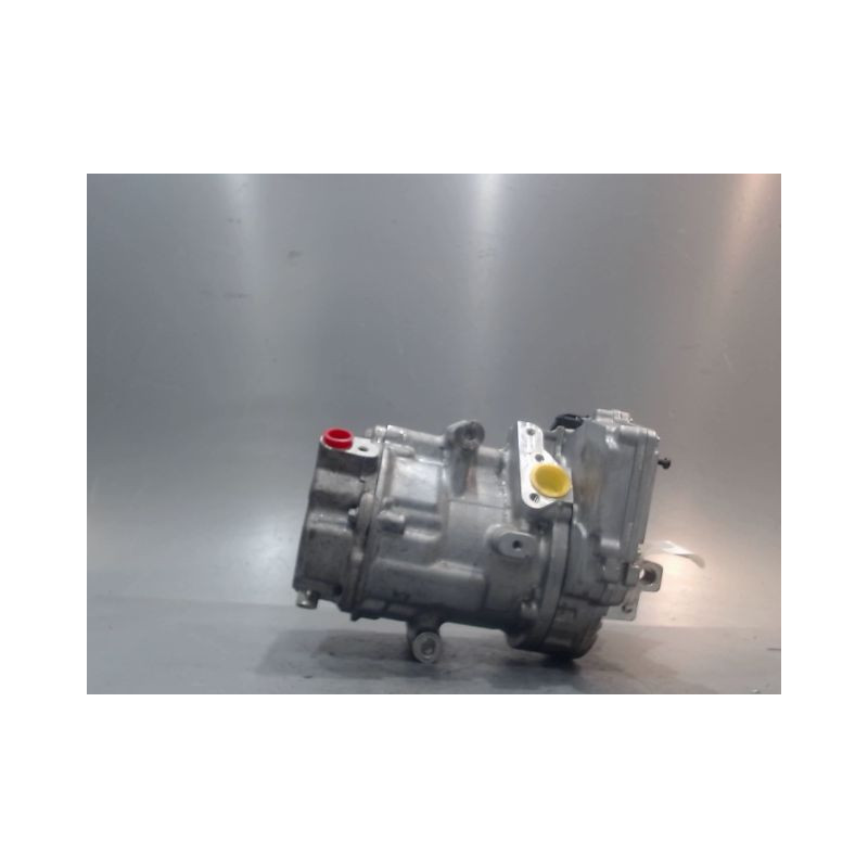 COMPRESSEUR AIR CONDITIONNE RENAULT CLIO