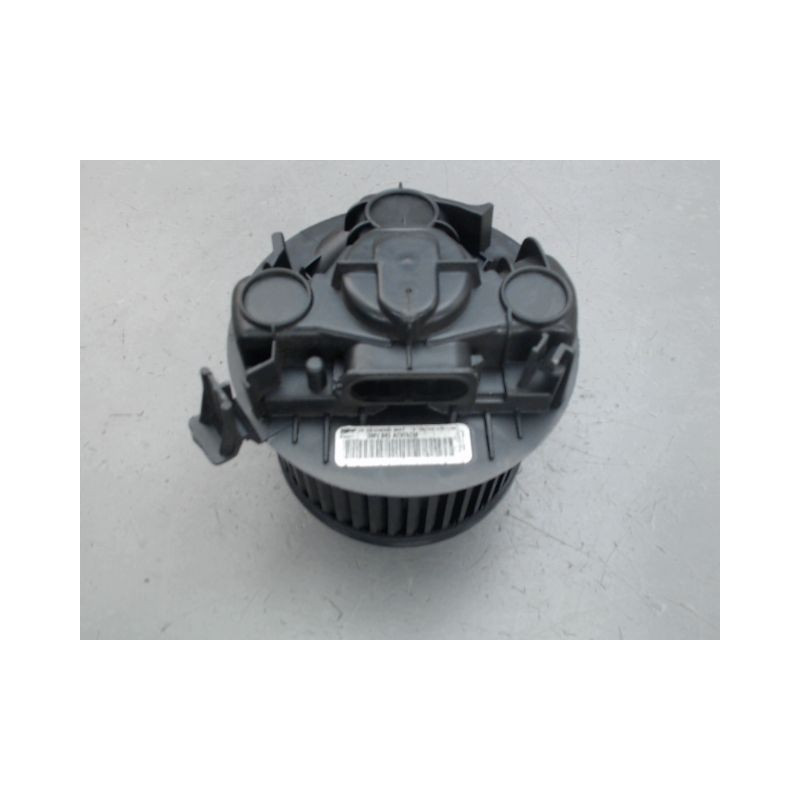 MOTEUR VENTILATEUR CHAUFFAGE RENAULT CLIO