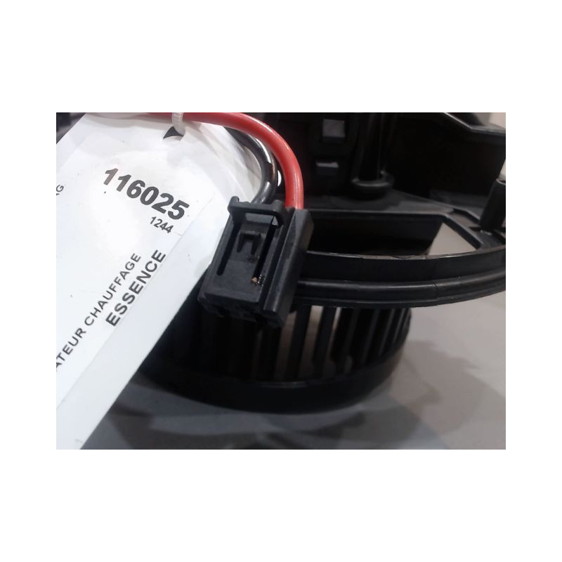 MOTEUR VENTILATEUR CHAUFFAGE VOLKSWAGEN TIGUAN