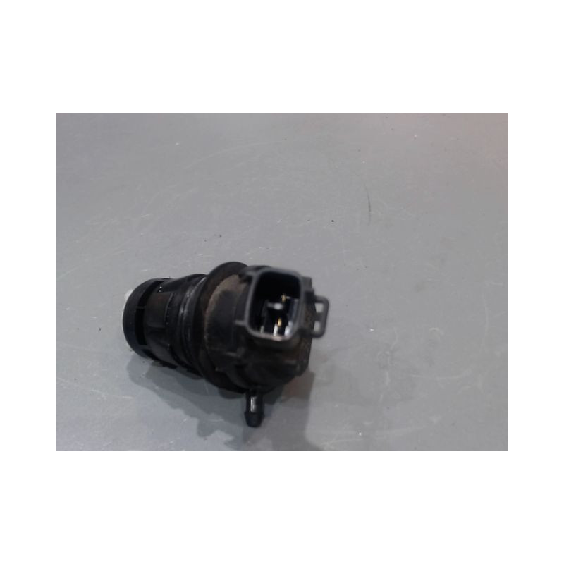 POMPE LAVE-GLACE ARRIERE TOYOTA PRIUS