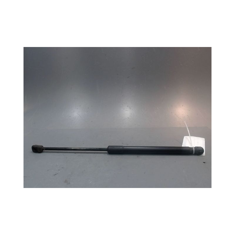 VERIN CAPOT G B.M.W. X5