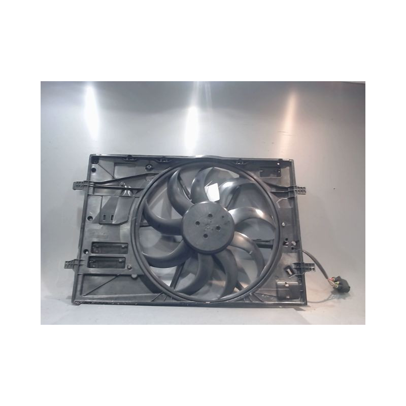 MOTEUR VENTILATEUR RADIATEUR VOLKSWAGEN T-ROC