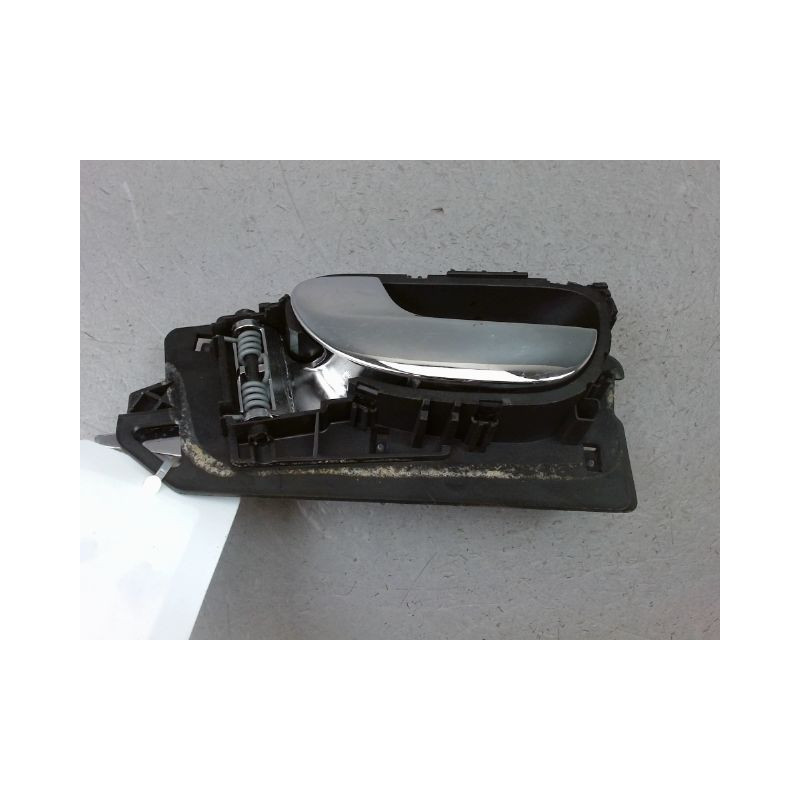 POIGNEE INTERIEURE PORTE AVANT GAUCHE PEUGEOT 307 CC 2005-