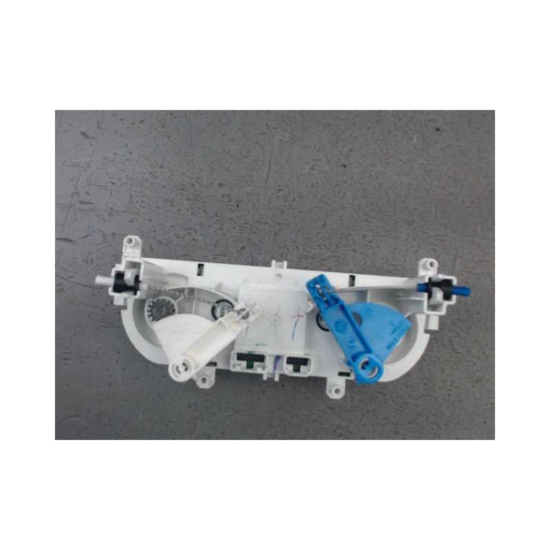 COMMANDE DE CHAUFFAGE RENAULT CLIO