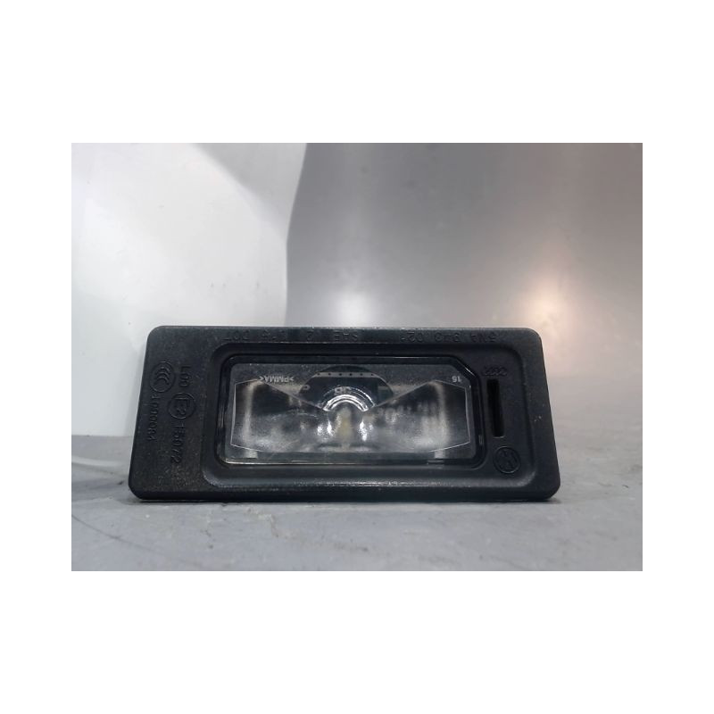 ECLAIREUR PLAQUE DE POLICE GAUCHE VOLKSWAGEN TIGUAN
