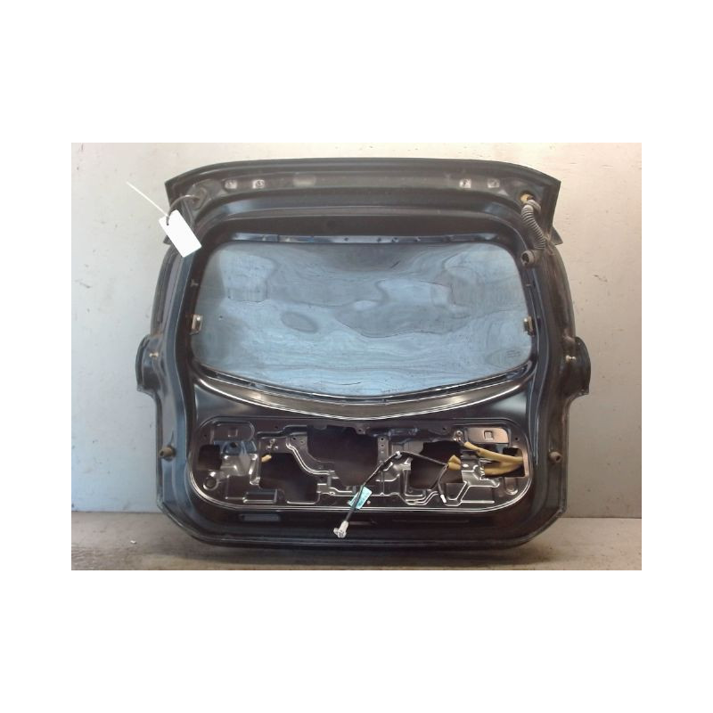 HAYON NISSAN MICRA