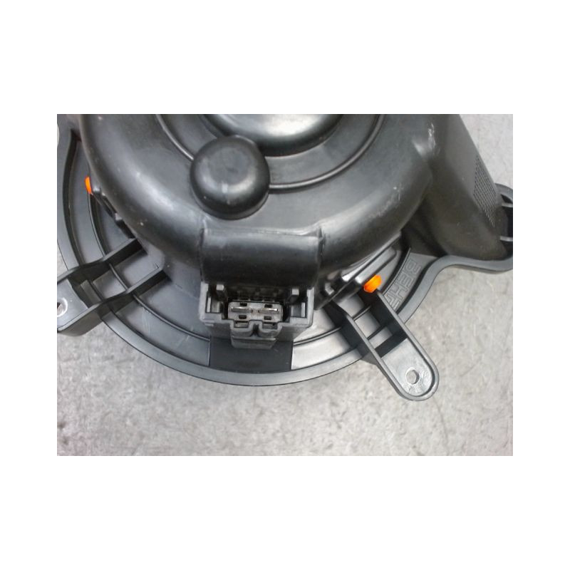 MOTEUR VENTILATEUR CHAUFFAGE CITROEN DS5