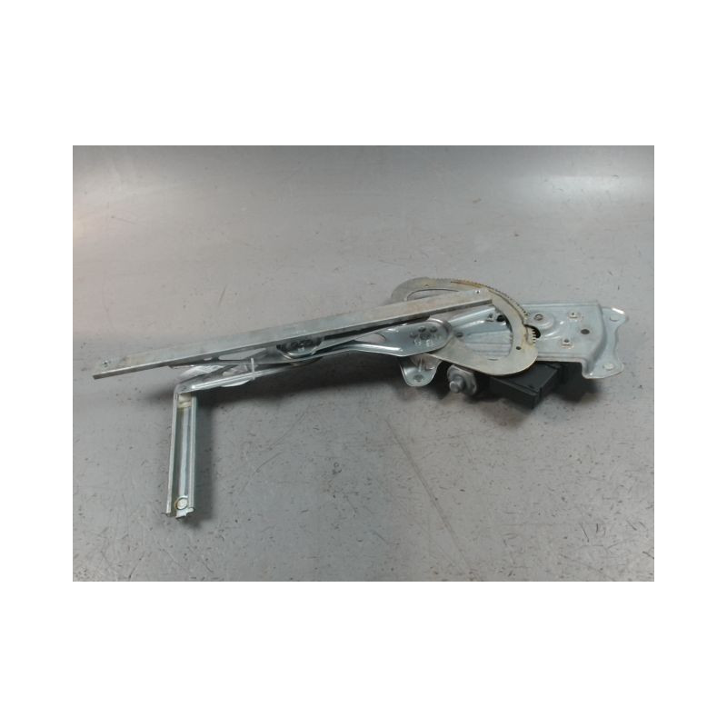MECANISME+MOTEUR LEVE-GLACE ARRIERE DROIT RENAULT SCENIC III 2009-