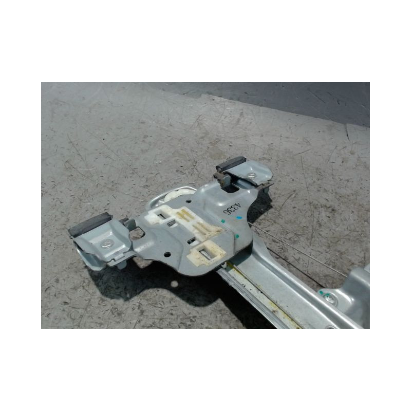 MECANISME+MOTEUR LEVE-GLACE ARRIERE DROIT CHEVROLET TRAX