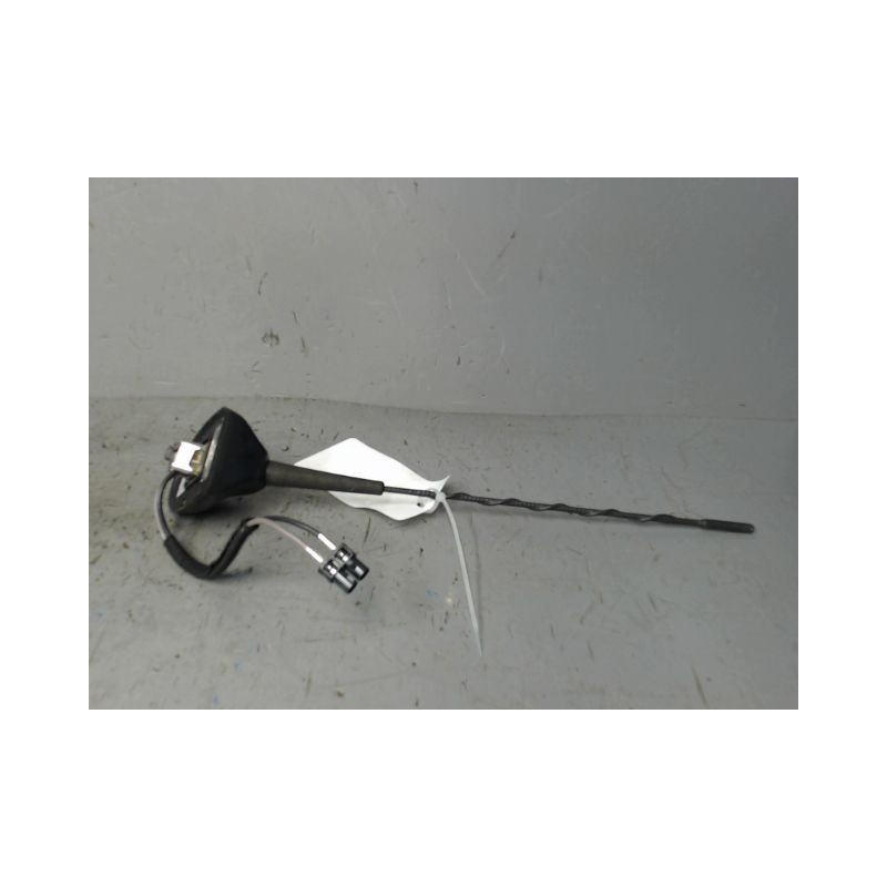ANTENNE RADIO FORD FIESTA