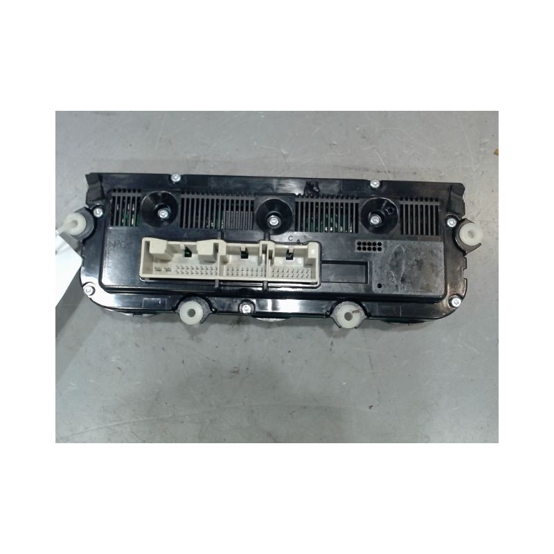 COMMANDE DE CHAUFFAGE VOLKSWAGEN PASSAT