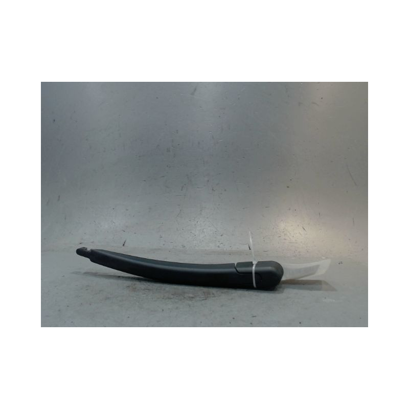 BRAS ESSUIE-GLACE ARRIERE FORD FIESTA