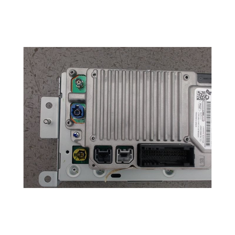 ECRAN GPS FORD KUGA