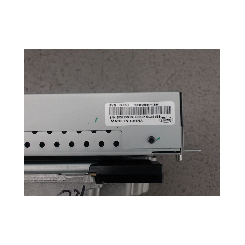 ECRAN GPS FORD KUGA