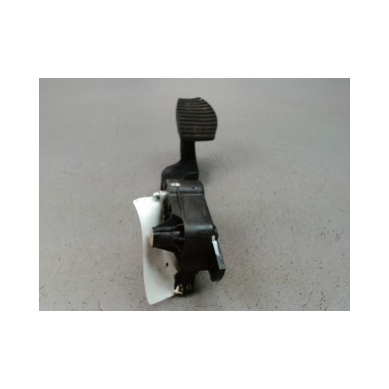 PEDALE EMBRAYAGE CITROEN C3 AIRCR.