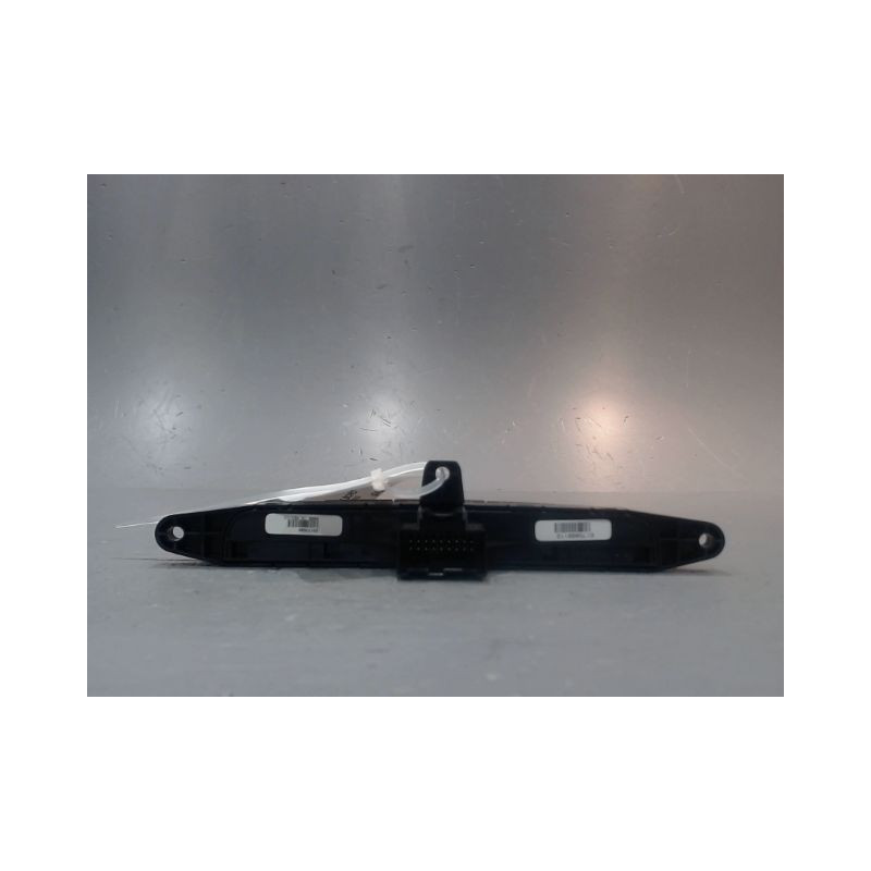 BOUTON DE WARNING OPEL INSIGNIA