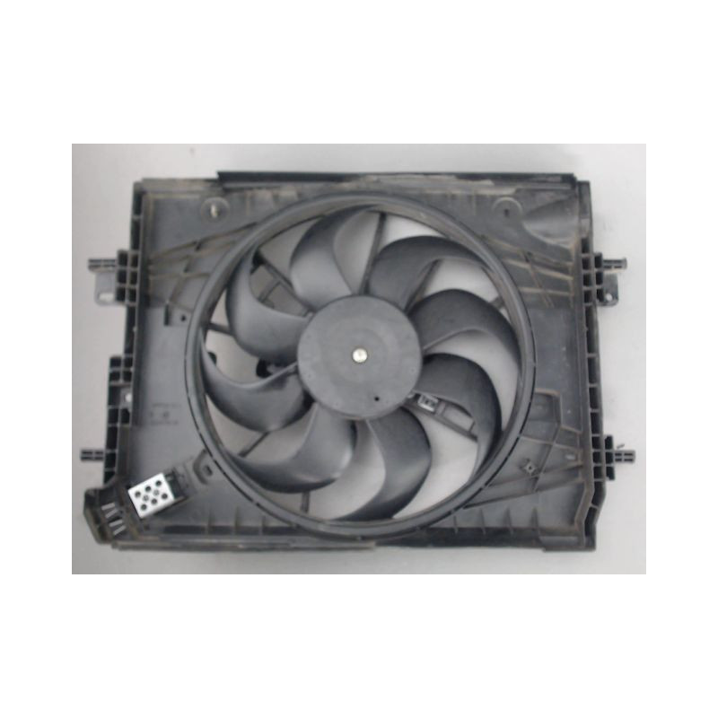 MOTEUR VENTILATEUR RADIATEUR DACIA SANDERO
