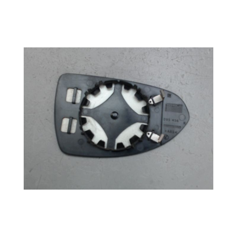GLACE RETROVISEUR EXT D OPEL CORSA