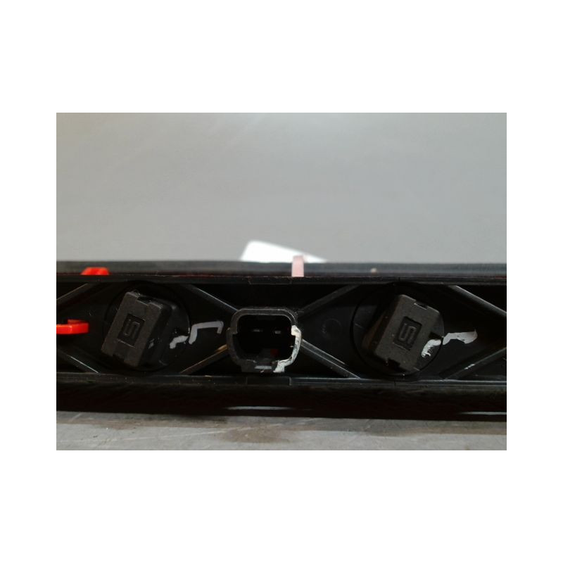 FEUX STOP SUPPLEMENTAIRE SUZUKI ALTO 5 PTES