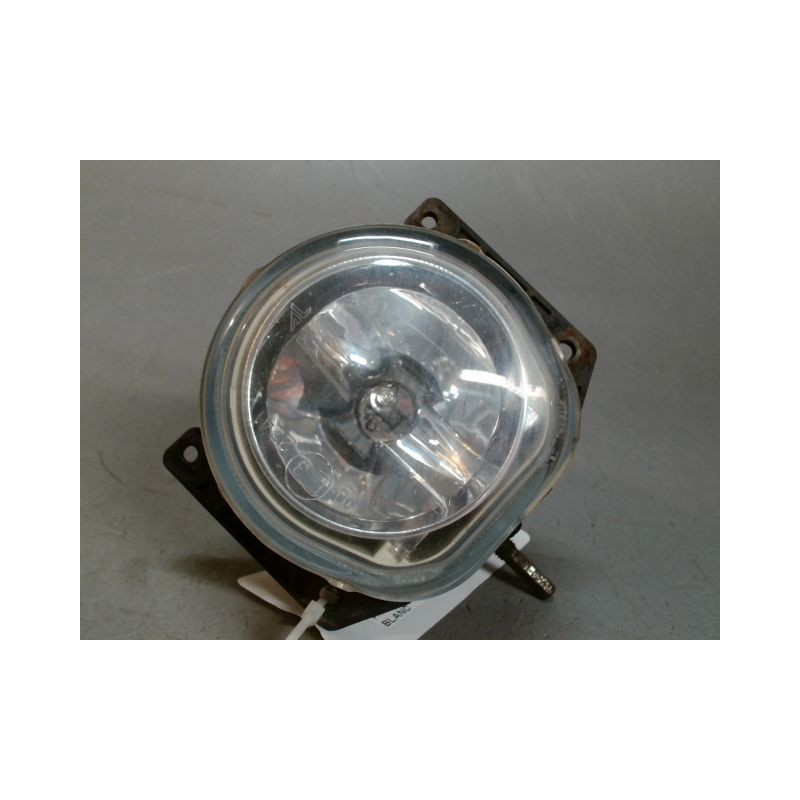 PHARE ANTIBROUILLARD AVANT DROIT PEUGEOT BIPPER FOURGON 4P
