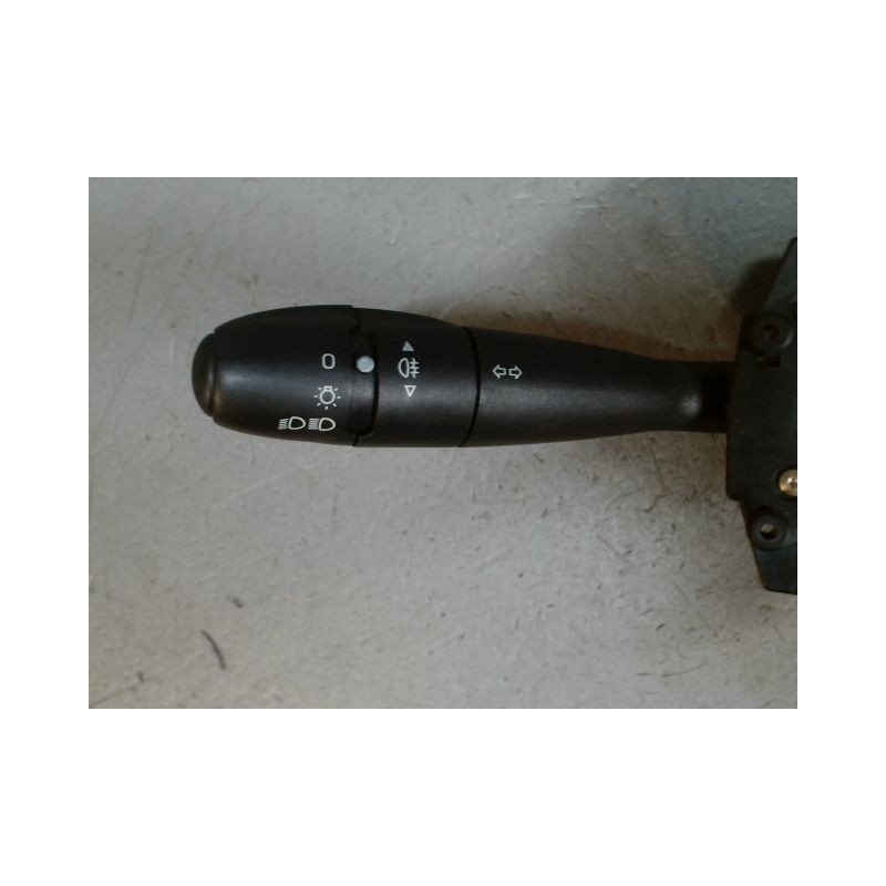 BLOC COMMODOS CITROEN C4 04-08