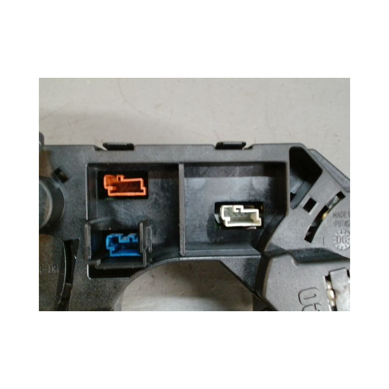 BLOC COMMODOS CITROEN C4 04-08