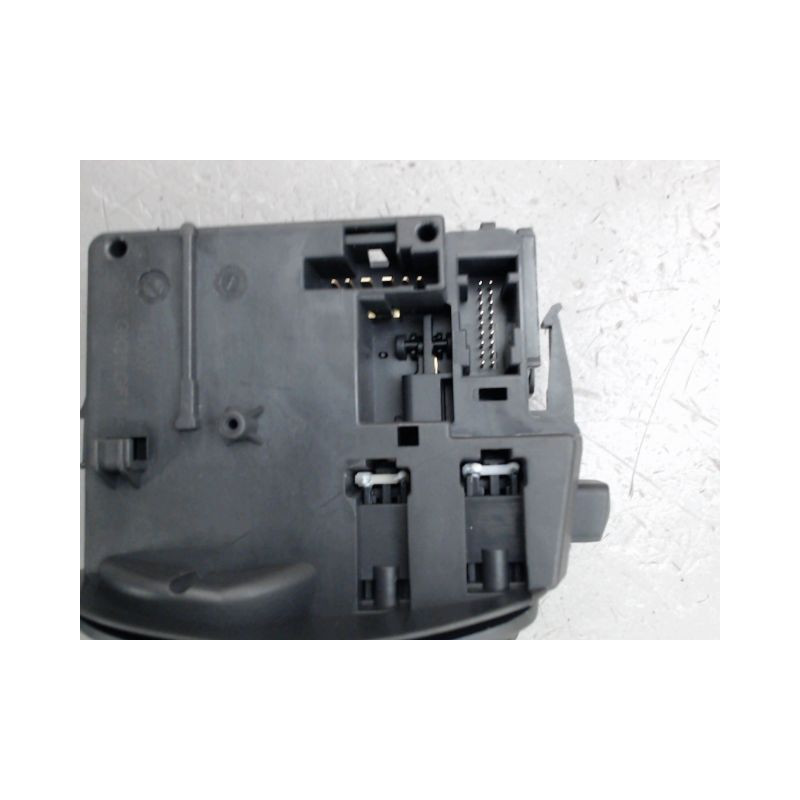 COMMANDE ESSUIE GLACE RENAULT CLIO