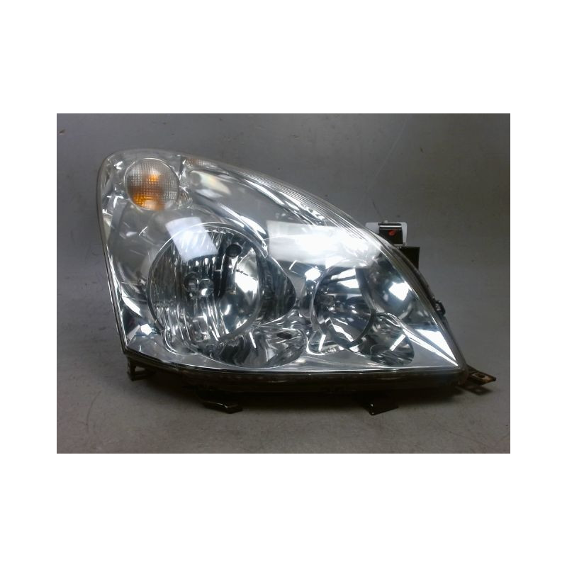 PHARE DROIT TOYOTA COROLLA VERSO 2004-2007