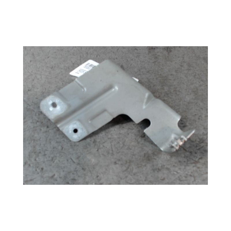 SUPPORT AILE AVD RENAULT TWINGO 2 2010-