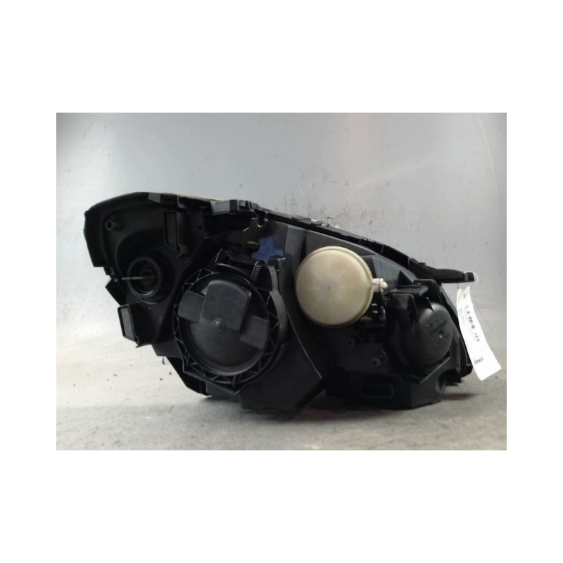 PHARE GAUCHE MERCEDES CLASSE B 05-08