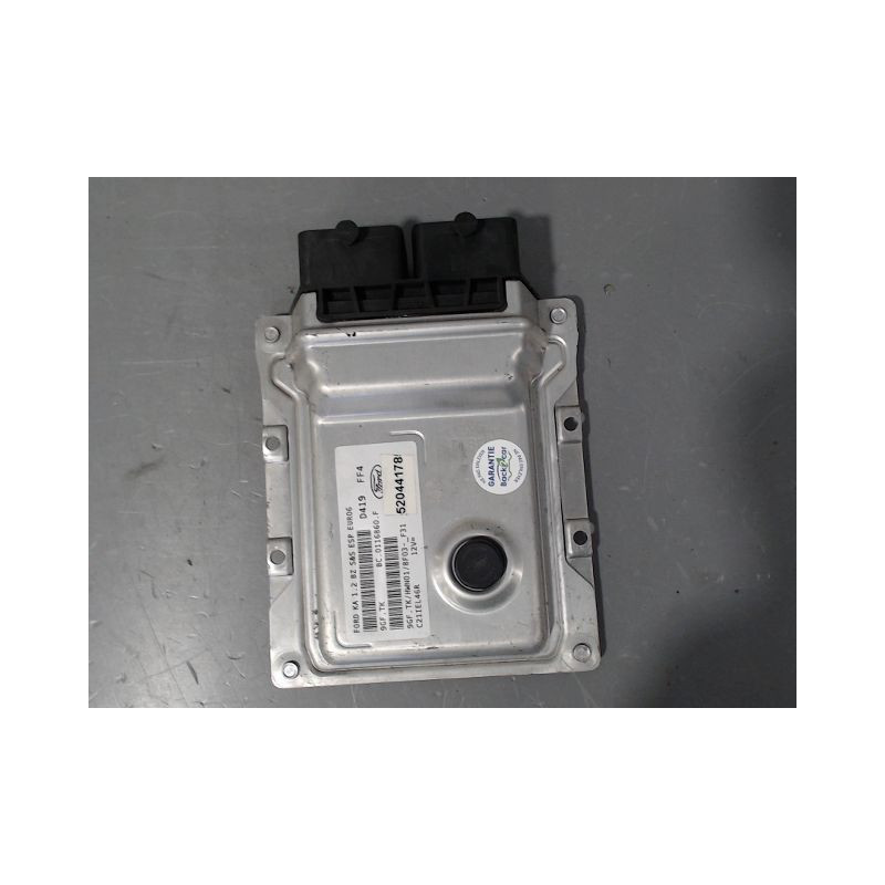 CALCULATEUR MOTEUR FORD KA