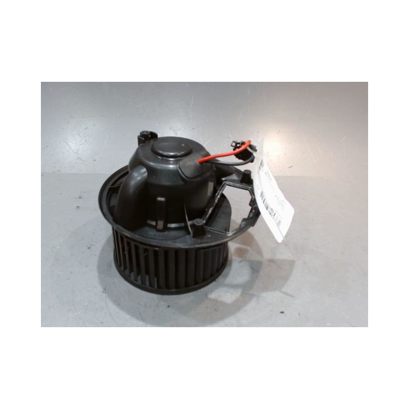 MOTEUR VENTILATEUR CHAUFFAGE AUDI A3