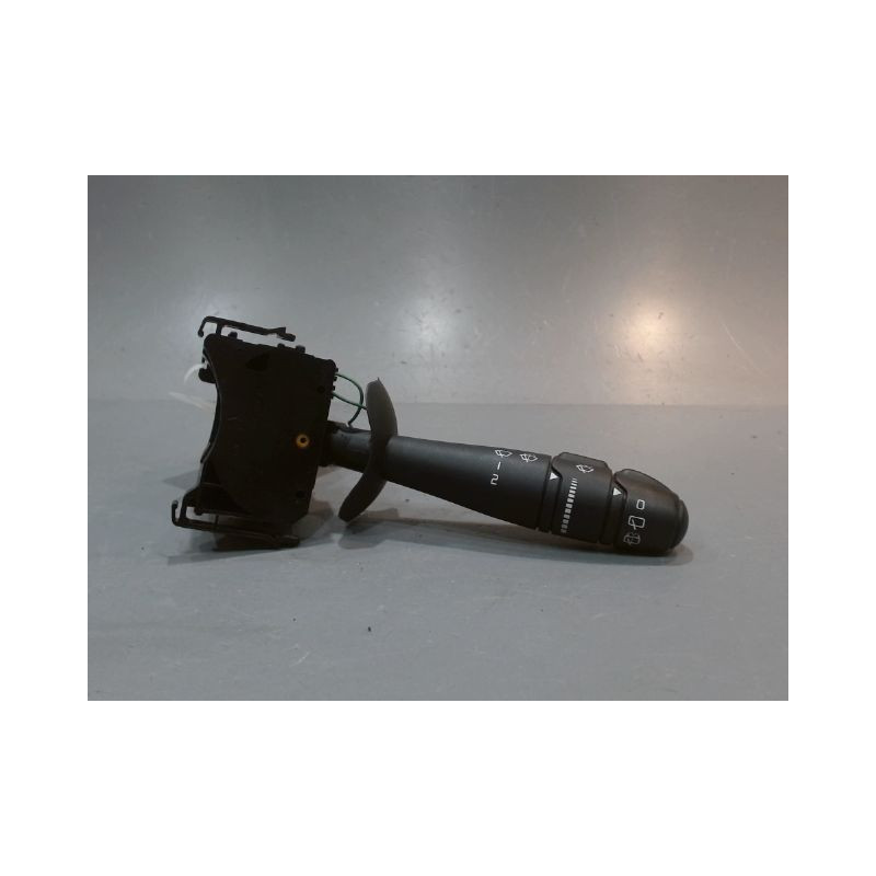 COMMANDE ESSUIE GLACE RENAULT TWINGO