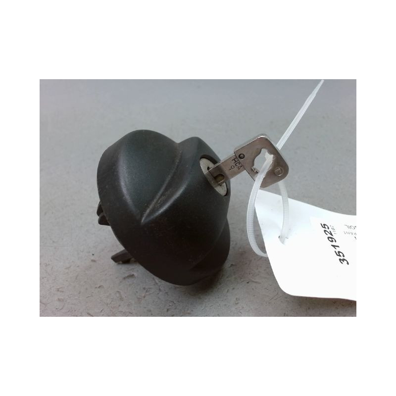 BOUCHON RESERVOIR A CARBURANT PEUGEOT 207 2006-2013