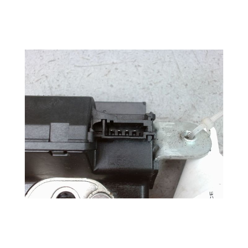 SERRURE HAYON  OPEL CORSA IV Phase 2 (D) 2011-2015